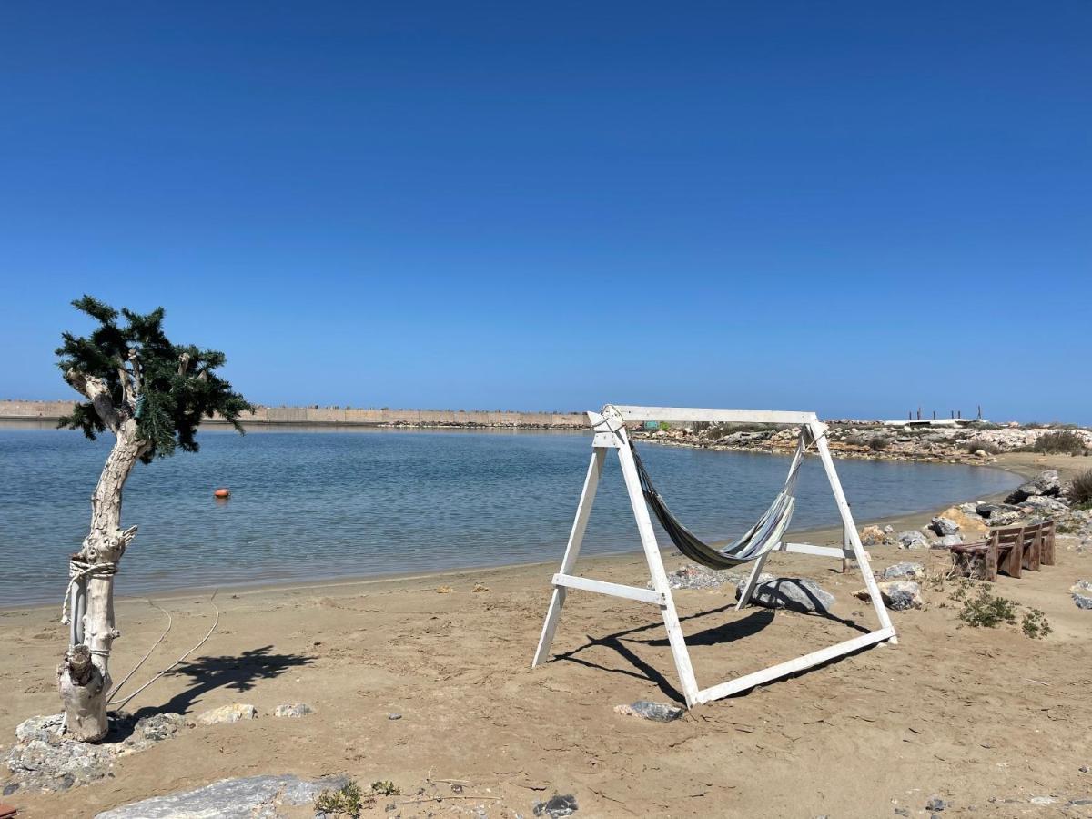 מאליה Sea View Apts & Suites By Pachiplex מראה חיצוני תמונה